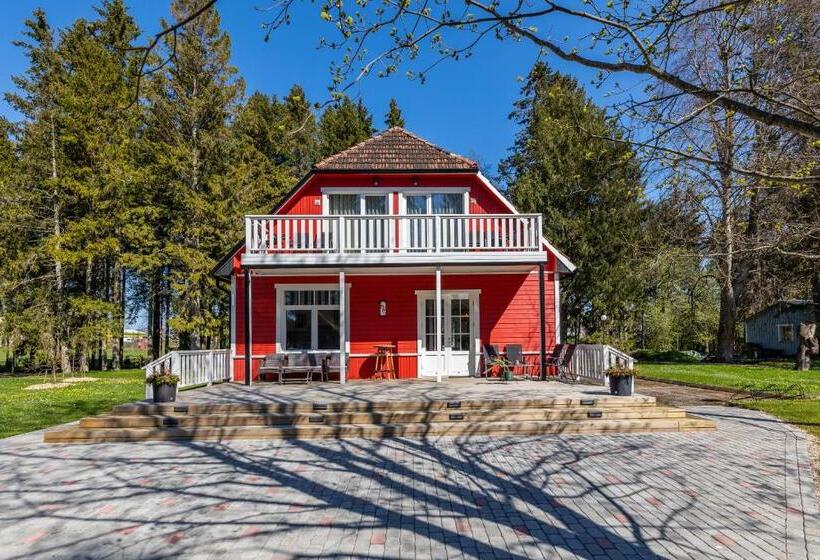 پانسیون Tiismani Villa