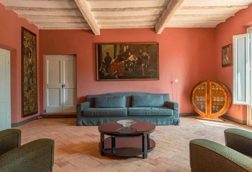 ペンション Villa Cosmiana Suites