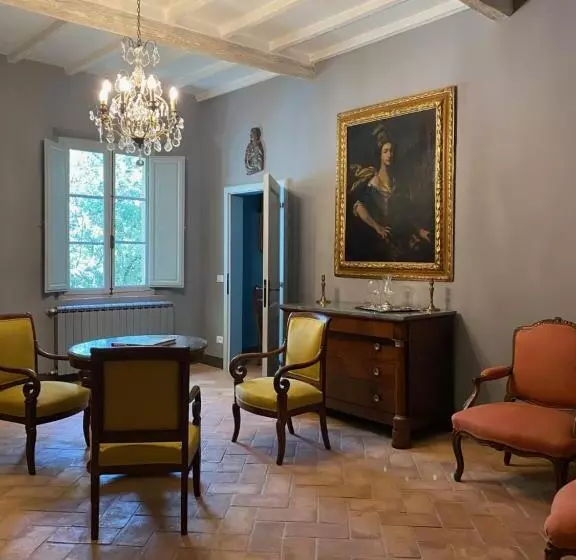 ペンション Villa Cosmiana Suites