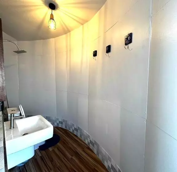 リゾートホテル Hello Banchuen Beach