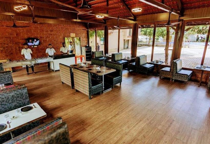 Sadanand Farmstay Resort