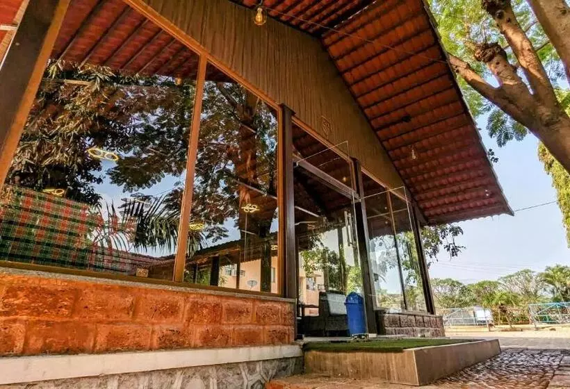 Sadanand Farmstay Resort