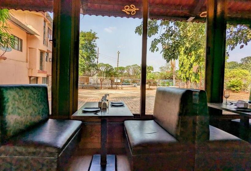 Sadanand Farmstay Resort