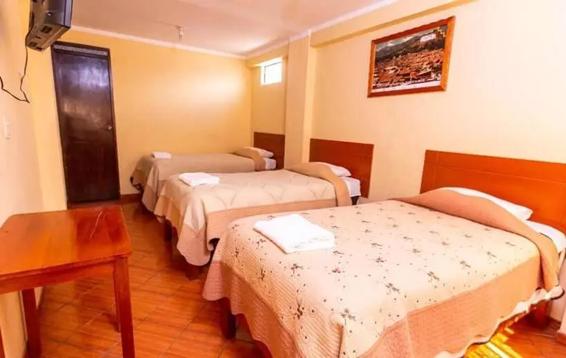 Shumaq Raju Hoteles