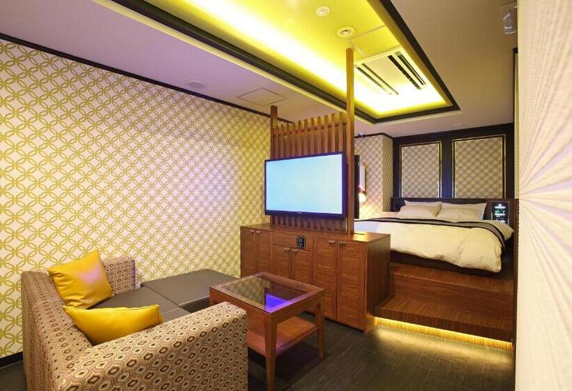 ホテルクリスタルゲート木更津