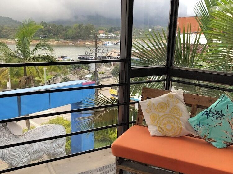 בית מלון כפרי Balcones Del Lago