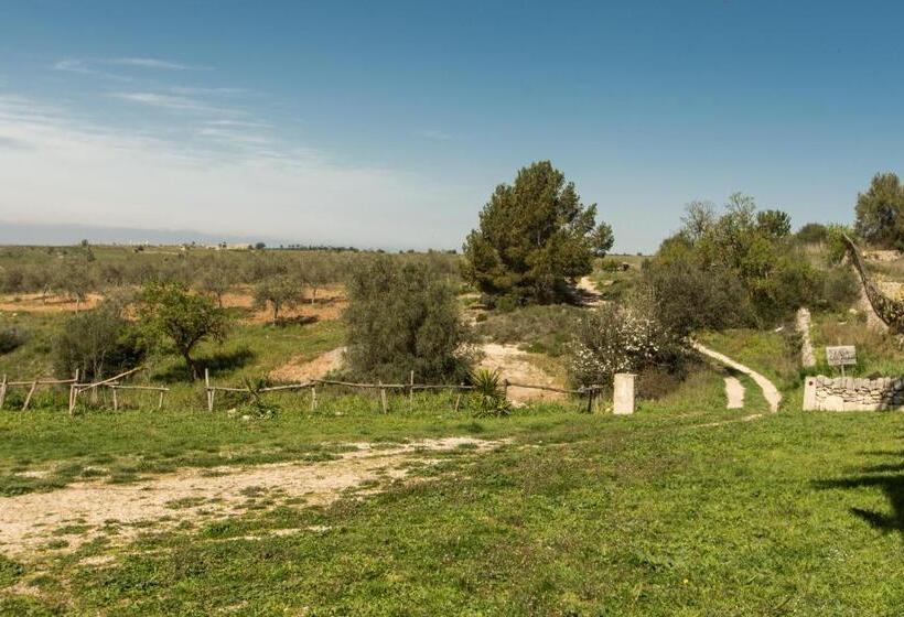 Отель Case Passamonte Agriturismo Resort & Rooms