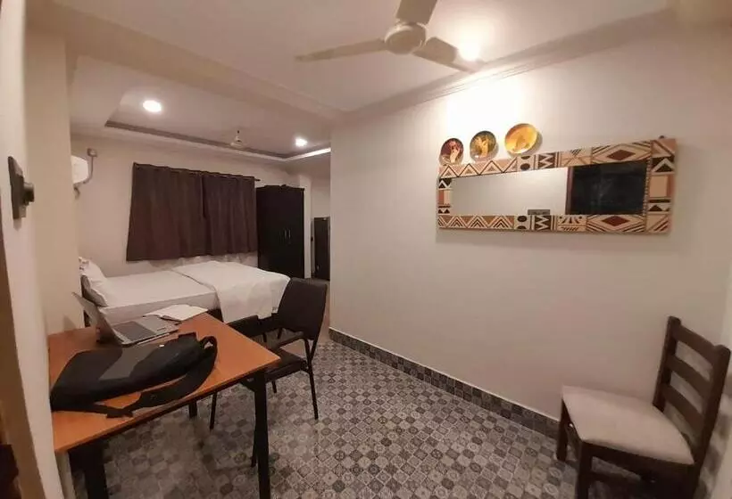 Super Hotel O Dabolim Near Goa International Airport
