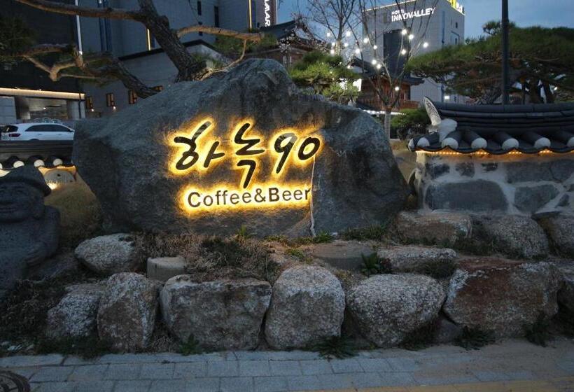 בית מלון כפרי Jb Tourist