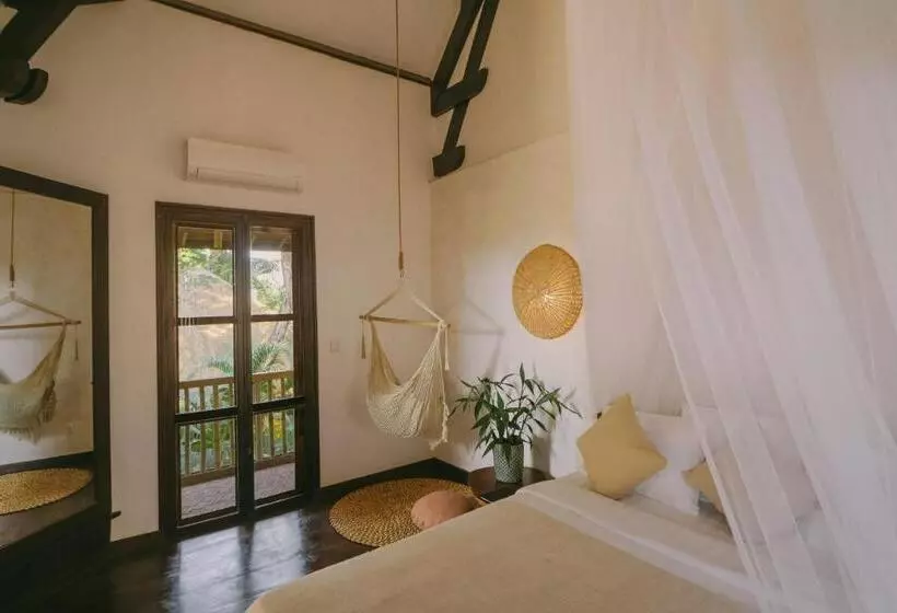 ホテル La Bōhème Luxury Suites