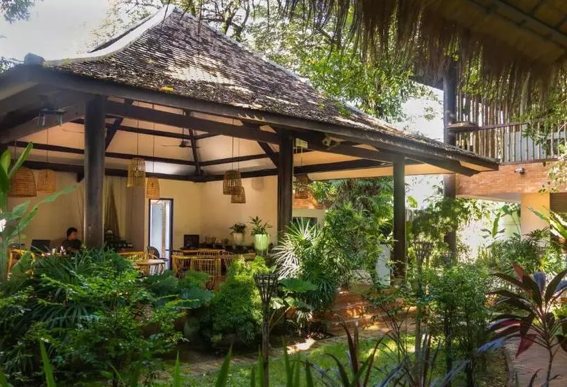 ホテル La Bōhème Luxury Suites