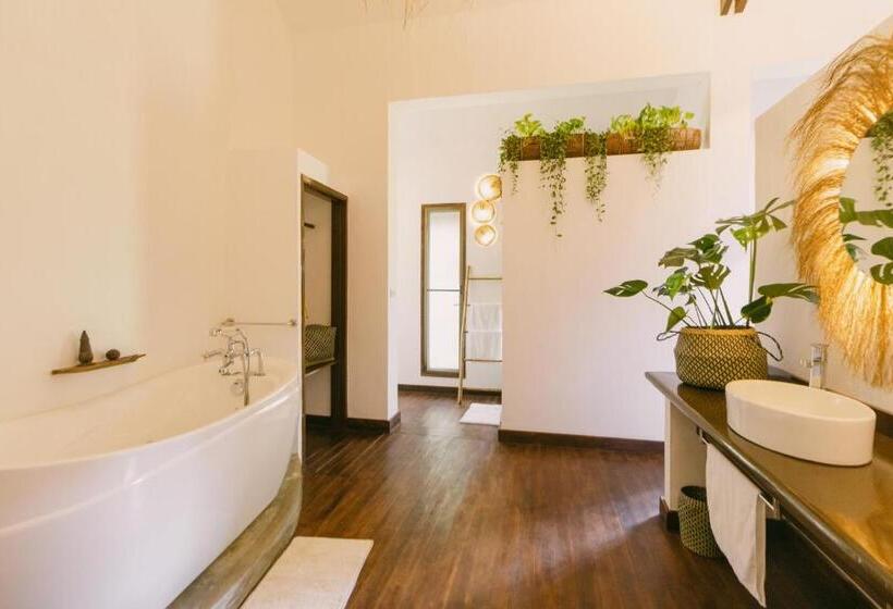 בית מלון כפרי La Bōhème Luxury Suites