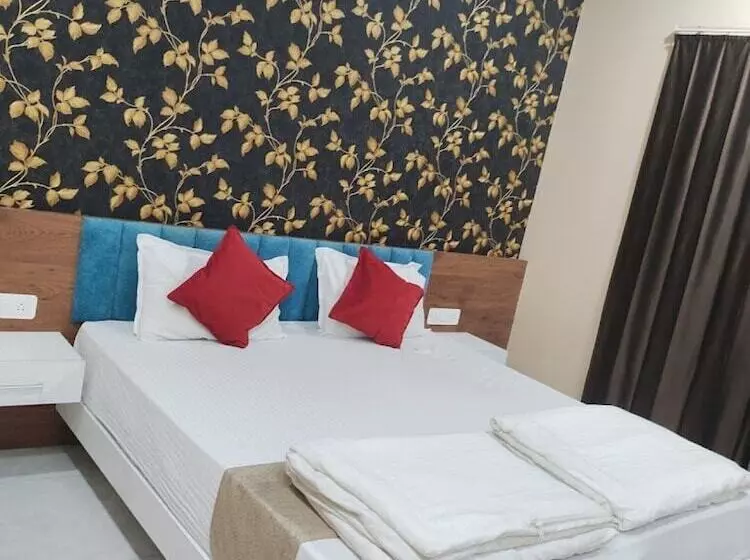 ホテル Meer Residency