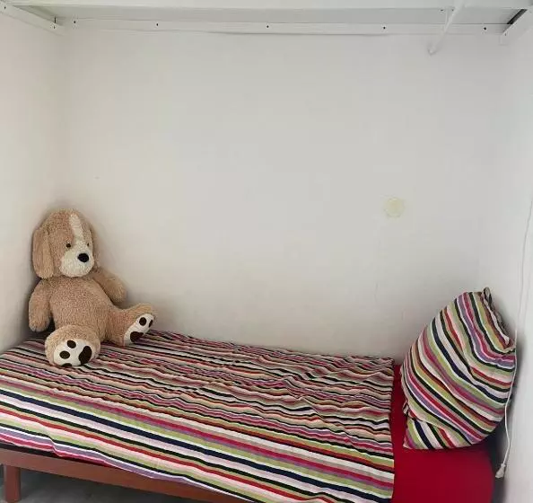 ペンション Chambres D Hôtes Kennedy, Villejean