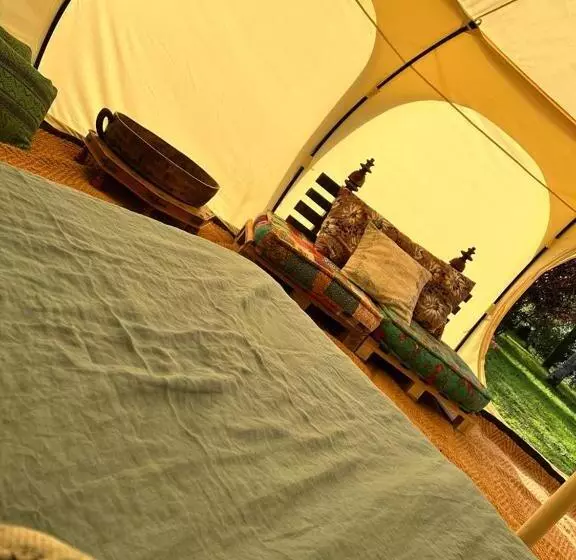Majatalo Dealettante Glamping