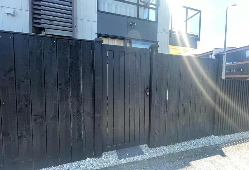ペンション Great Value 1b1b Studio In Sandringham   Private Entrance, Close To City, Heat Pump, Netfilx