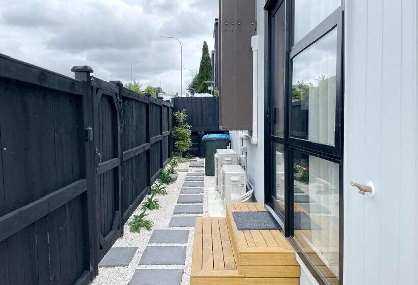 ペンション Great Value 1b1b Studio In Sandringham   Private Entrance, Close To City, Heat Pump, Netfilx