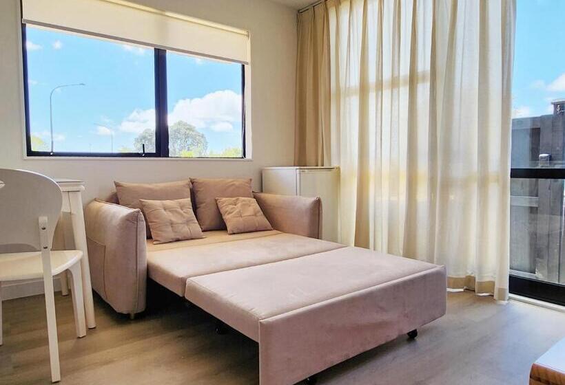 ペンション Great Value 1b1b Studio In Sandringham   Private Entrance, Close To City, Heat Pump, Netfilx