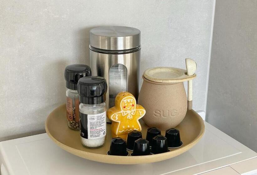 ペンション Great Value 1b1b Studio In Sandringham   Private Entrance, Close To City, Heat Pump, Netfilx