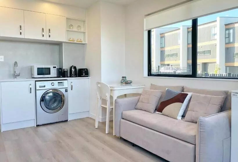 ペンション Great Value 1b1b Studio In Sandringham   Private Entrance, Close To City, Heat Pump, Netfilx