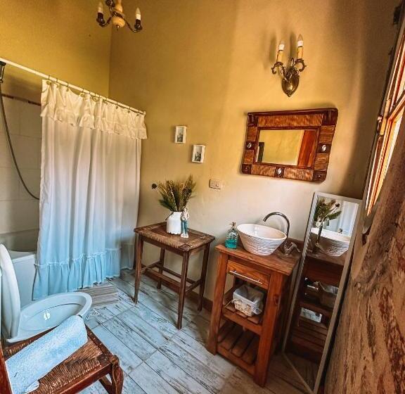 Bed and Breakfast Estancia La Aida