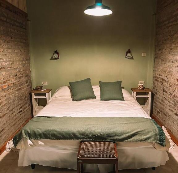 Bed and Breakfast Estancia La Aida