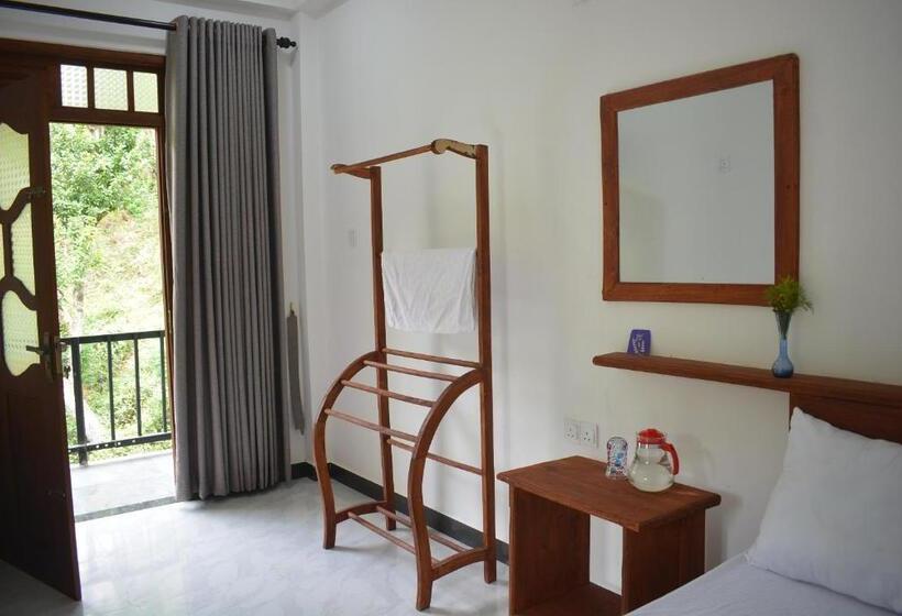 Aamiaismajoitus (B&B) Four Nine Ella