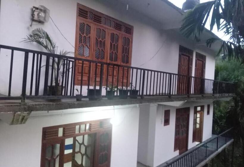 Aamiaismajoitus (B&B) Four Nine Ella