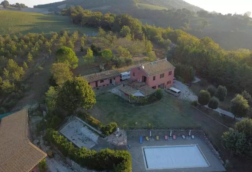 ホテル Agriturismo Merlino
