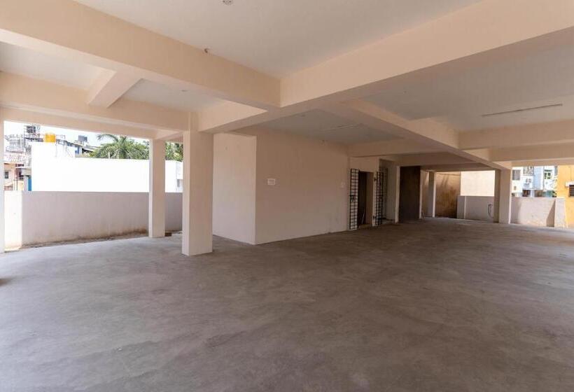 Hotel Aishwaryam Service Apartment