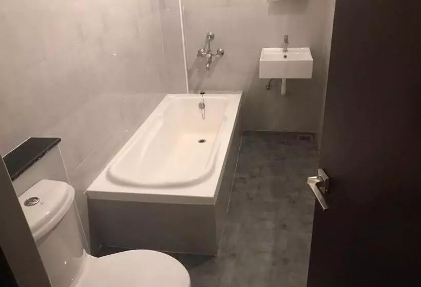 ホテル Atlantiš Blu Inn