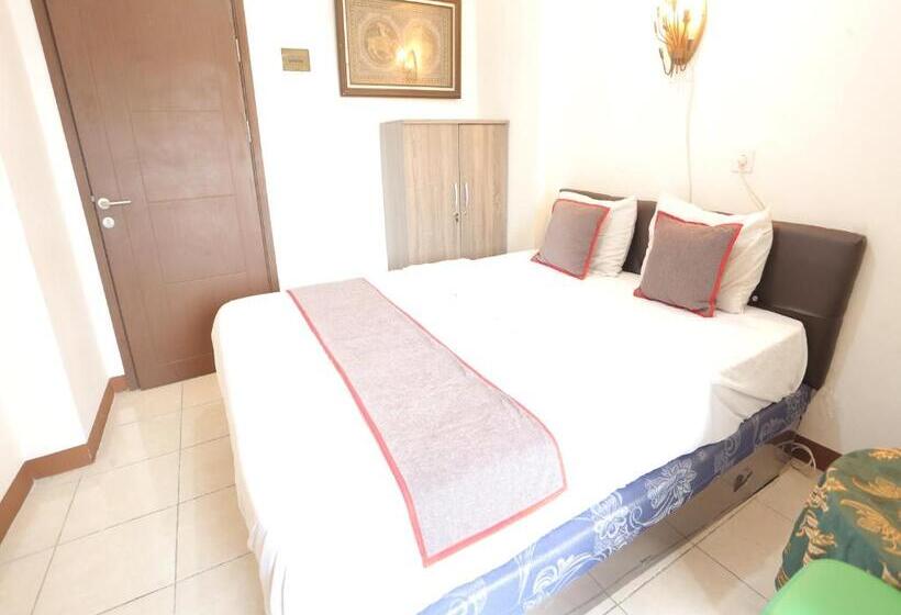 בית מלון כפרי Aurora Rooms @ Apartemen Loftvilles City