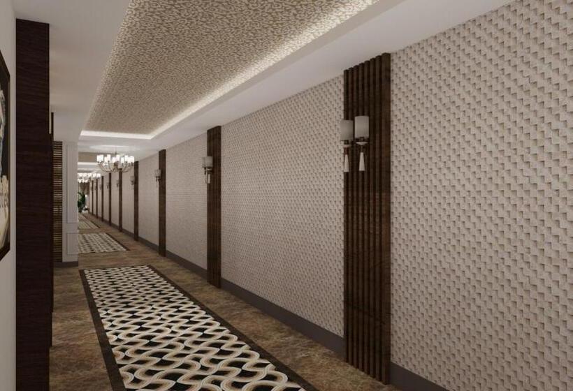هتل Crown Residence Belek Health & Spa
