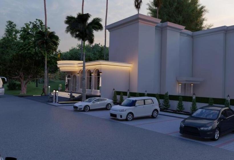 هتل Crown Residence Belek Health & Spa