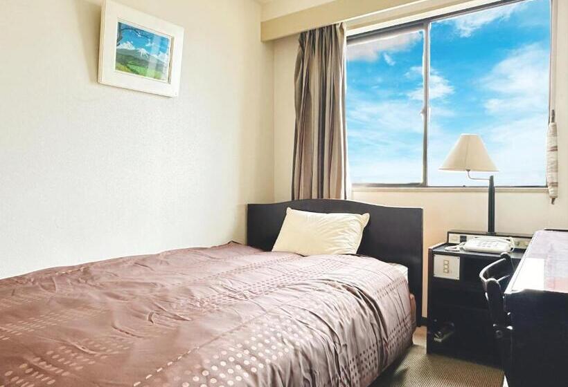 בית מלון כפרי Frontier Yonago