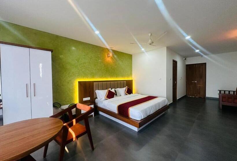 בית מלון כפרי Mary Land Residency