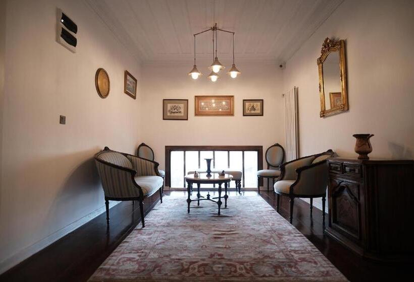 בית מלון כפרי Meci̇t Kaptan Konaği