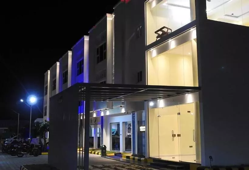 Hotelli Nueva Boarding And Lodging