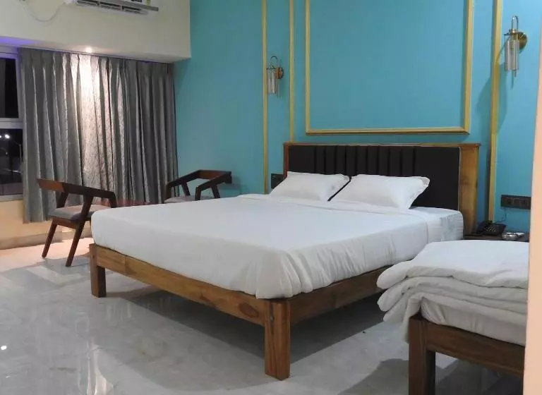 Hotelli Nueva Boarding And Lodging