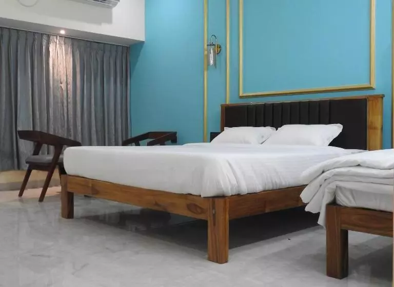 Hotelli Nueva Boarding And Lodging