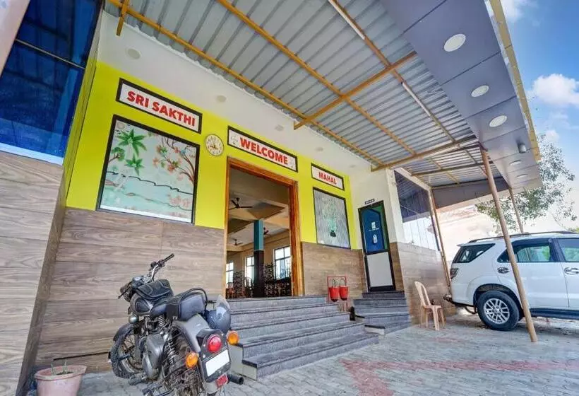 ホテル Oyo Sri Sakthi Residency