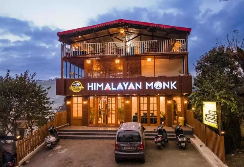 Hotelli The Himalayan Stays Nainital