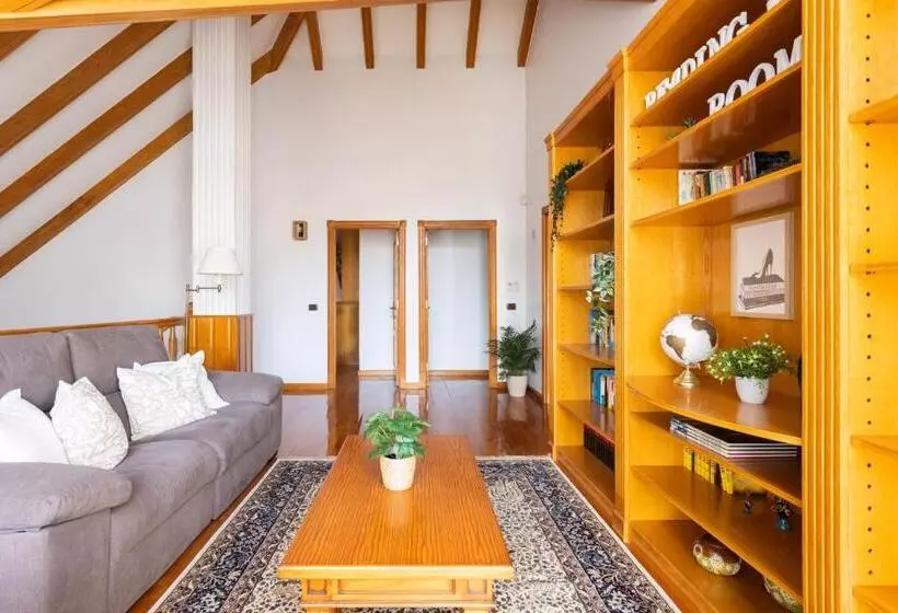 پانسیون Casa Lali Habitación Baño Compartido