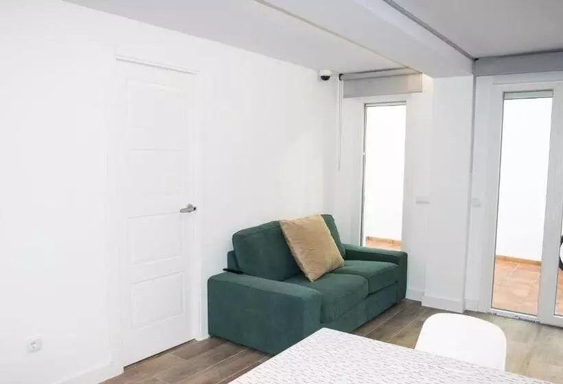 Majatalo Deluxe A2 Centro Pozuelo De Alarcón