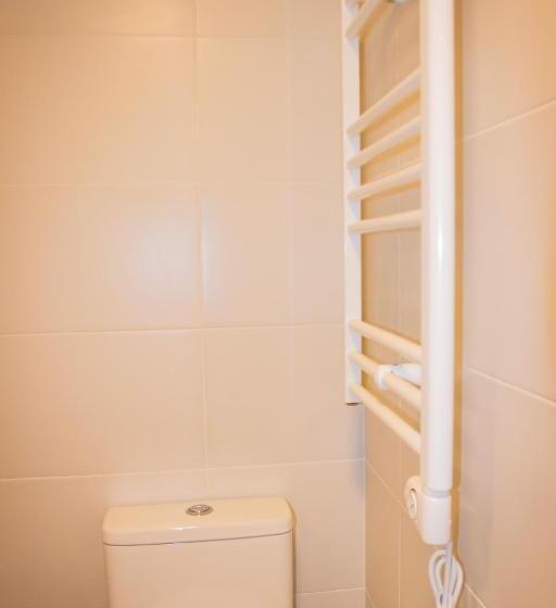 بنسيون Deluxe A2 Centro Pozuelo De Alarcón