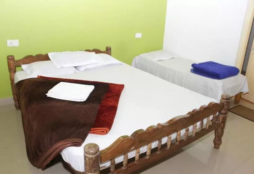 ペンション Madhuvana Guest House