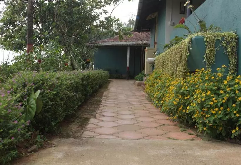 ペンション Madhuvana Guest House