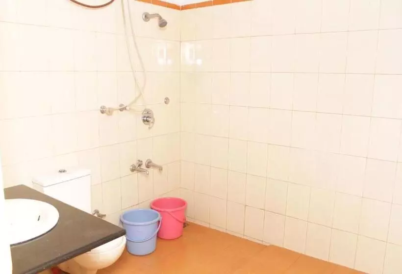 ペンション Madhuvana Guest House