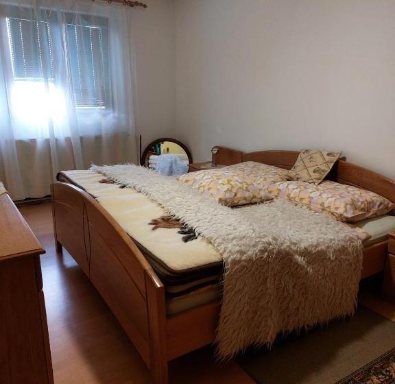 پانسیون Seosko Turističko Domaćinstvo Dunja