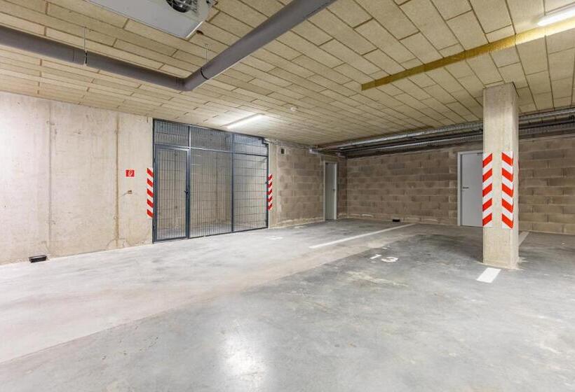 Pensjonat Sunny Haven: Modern 2br,garage, Wifi,stream